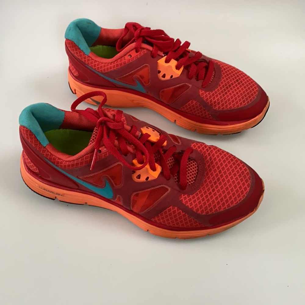 Nike Lunarlon ❤️ Size 6.5 red Lunarglide3